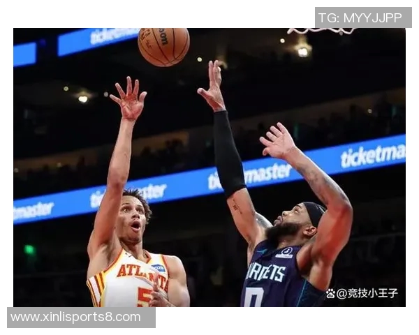 黄蜂与热火激战正酣球迷期待精彩对决与惊喜表现 黄蜂与热火激战正酣球迷期待精彩对决与惊喜表现